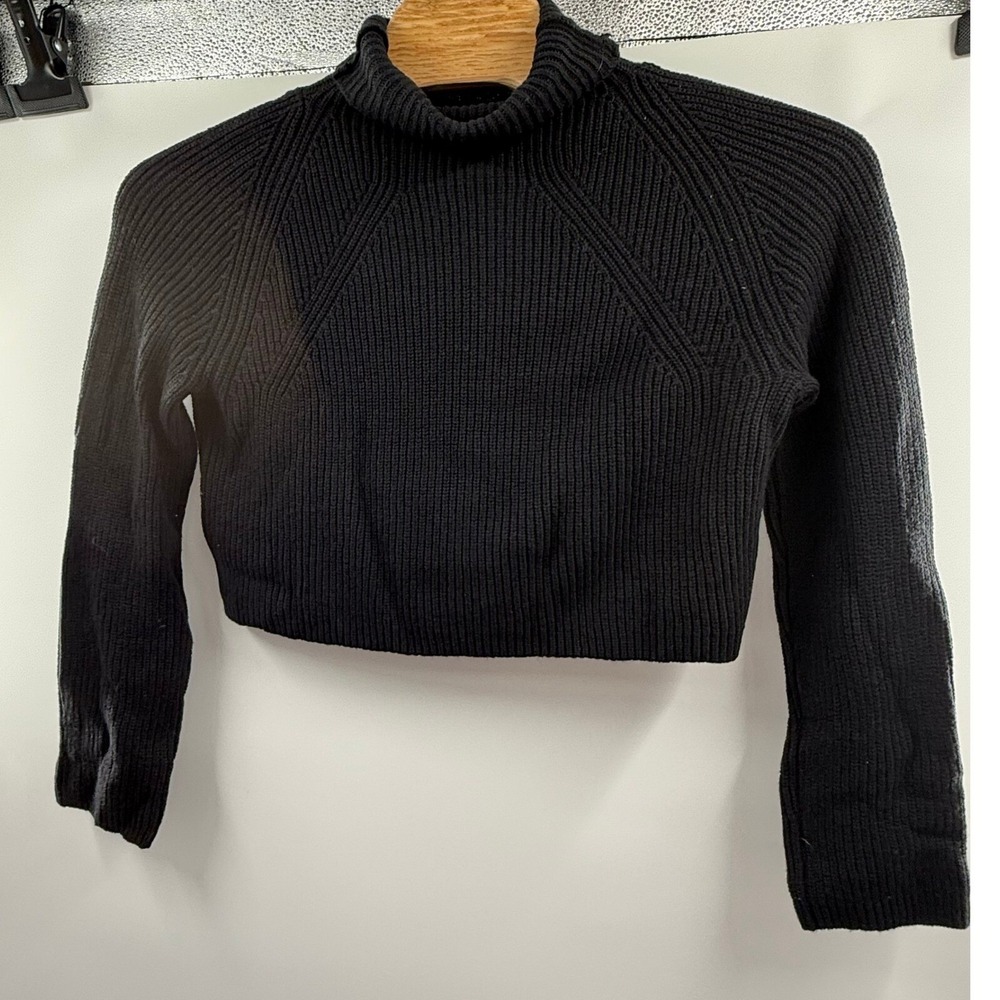 Leith Cropped Turtleneck Sweater Womens Small Black Excellent Ribbed Knit Raglan